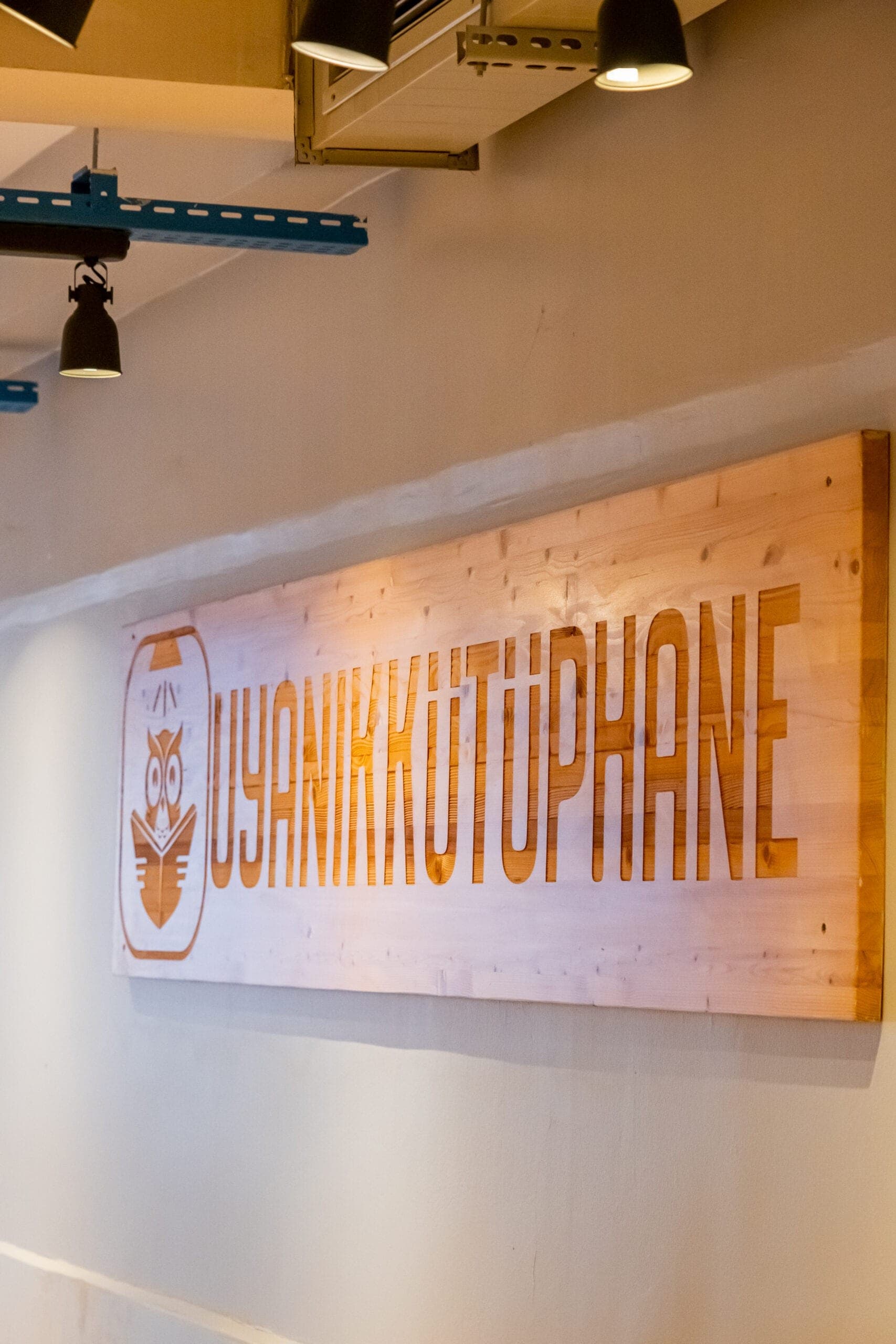 Uyanık Kütüphane franchise çalışma alanı
