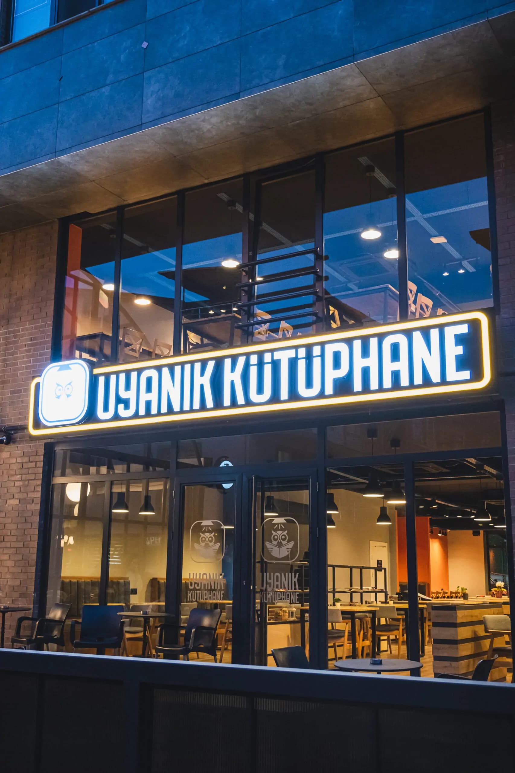 Uyanık Kütüphane çalışma alanı